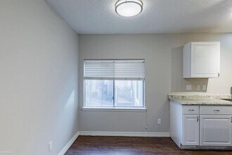 4500 Witham Ln in Austin, TX - Building Photo - Building Photo