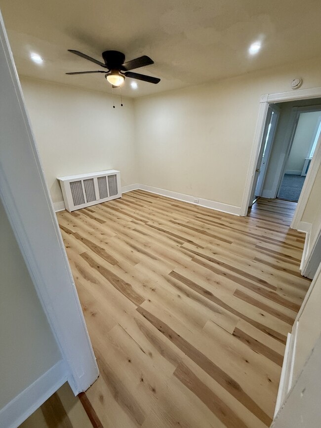 12 E Lancaster Ave in Paoli, PA - Building Photo - Building Photo