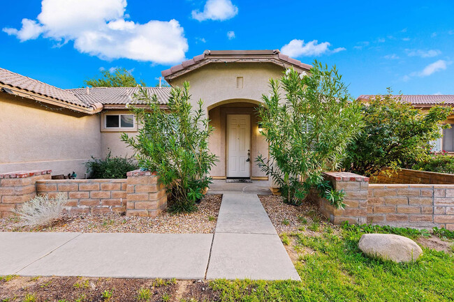 1258 W Avenue H7 in Lancaster, CA - Building Photo - Building Photo