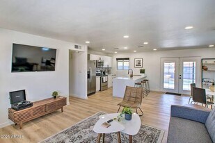 1233 E Marny Rd in Tempe, AZ - Building Photo