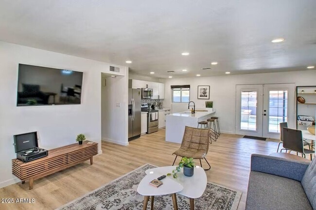 property at 1233 E Marny Rd