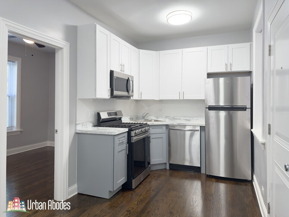 6259 N Lakewood Ave in Chicago, IL - Building Photo