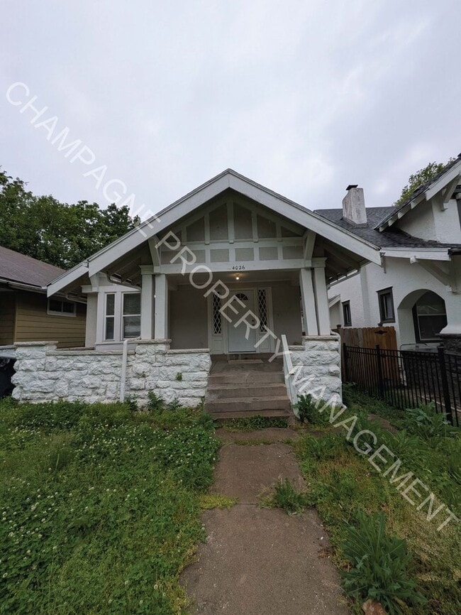 property at 4026 Agnes Ave