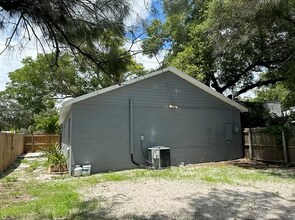 4666-4611 11th Ave S in St. Petersburg, FL - Building Photo - Building Photo