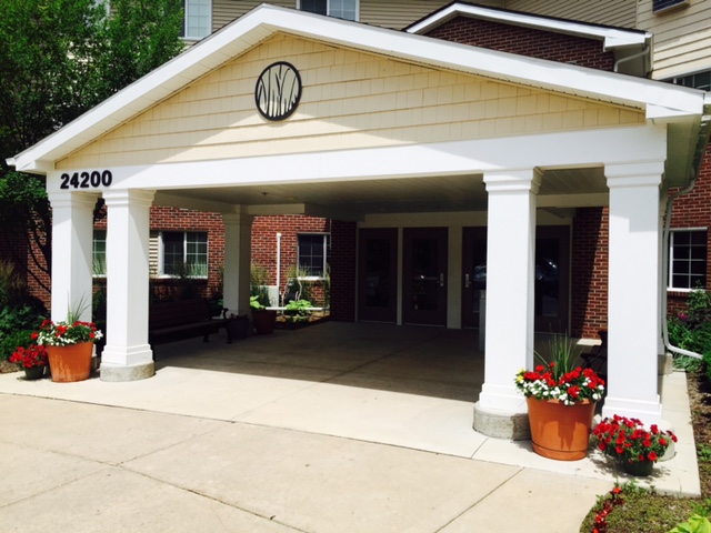 Meadowcrest Senior Apartments in Southfield, MI - Building Photo