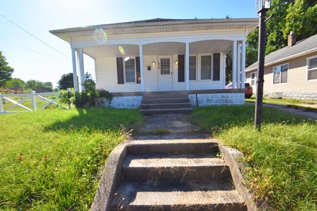 property at 626 Donmoyer Ave