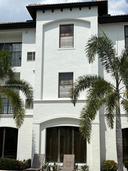 5550-5550 E Michigan St in Orlando, FL - Building Photo