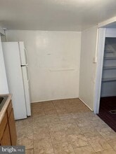 2 Titus Ave, Unit UNIT 2 in Lawrence Township, NJ - Foto de edificio - Building Photo