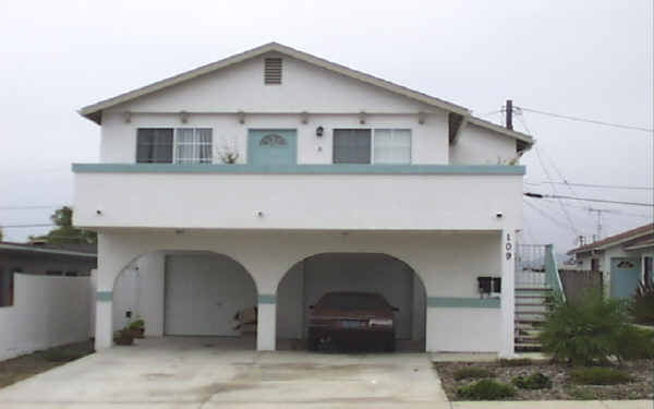 408 Corto Ln in San Clemente, CA - Building Photo