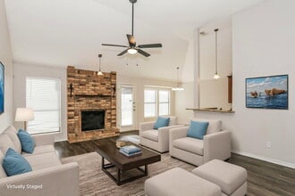 617 Parkview Dr in Burleson, TX - Building Photo - Building Photo
