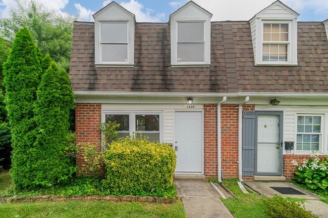 property at 1335 Mantle St