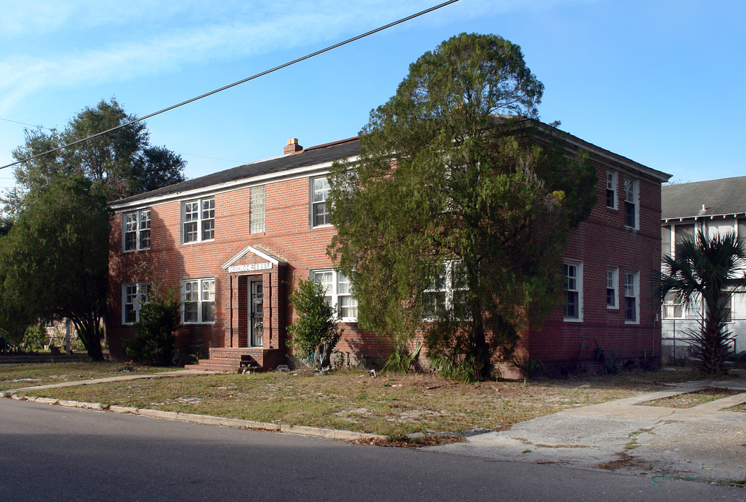 2806 Silver St in Jacksonville, FL - Building Photo