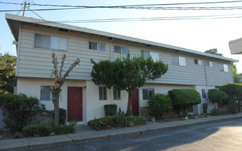 45 Tahoe Ct in Walnut Creek, CA - Foto de edificio - Building Photo