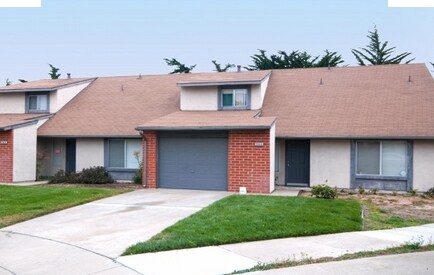 Abrams Park in Marina, CA - Building Photo - Building Photo