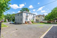 250-254 Amboy Ave in Woodbridge, NJ - Building Photo - Building Photo