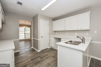 3138 Ashbury Ln in Rex, GA - Building Photo - Building Photo