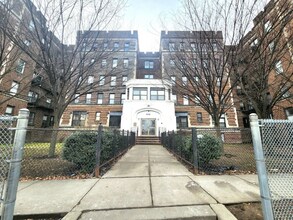 600 Salem Ave in Elizabeth, NJ - Building Photo - Building Photo