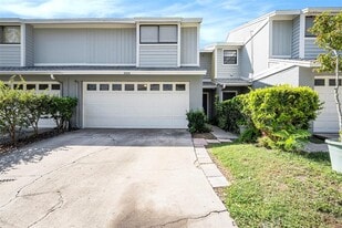 4008 Circlewood Ct in Tampa, FL - Building Photo