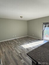 8 Andrews Way in Piscataway, NJ - Building Photo - Building Photo