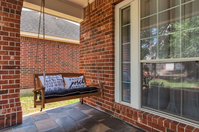 7410 Lake Run Ln in Richmond, TX - Building Photo - Building Photo