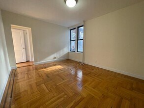 23-15 30th Ave. in Astoria, NY - Building Photo - Building Photo