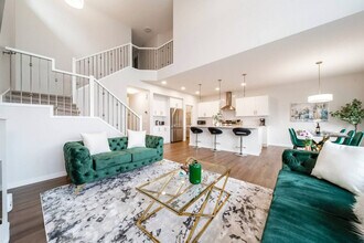 4914 Hawthorn Pl SW, Unit SI ID1308616P in Edmonton, AB - Building Photo - Building Photo