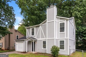 5438 Farmview Close in Stone Mountain, GA - Building Photo - Building Photo