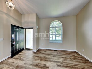 491 Dover Pond Dr in Columbus, OH - Building Photo - Building Photo