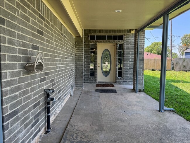 property at 4714 Willow St