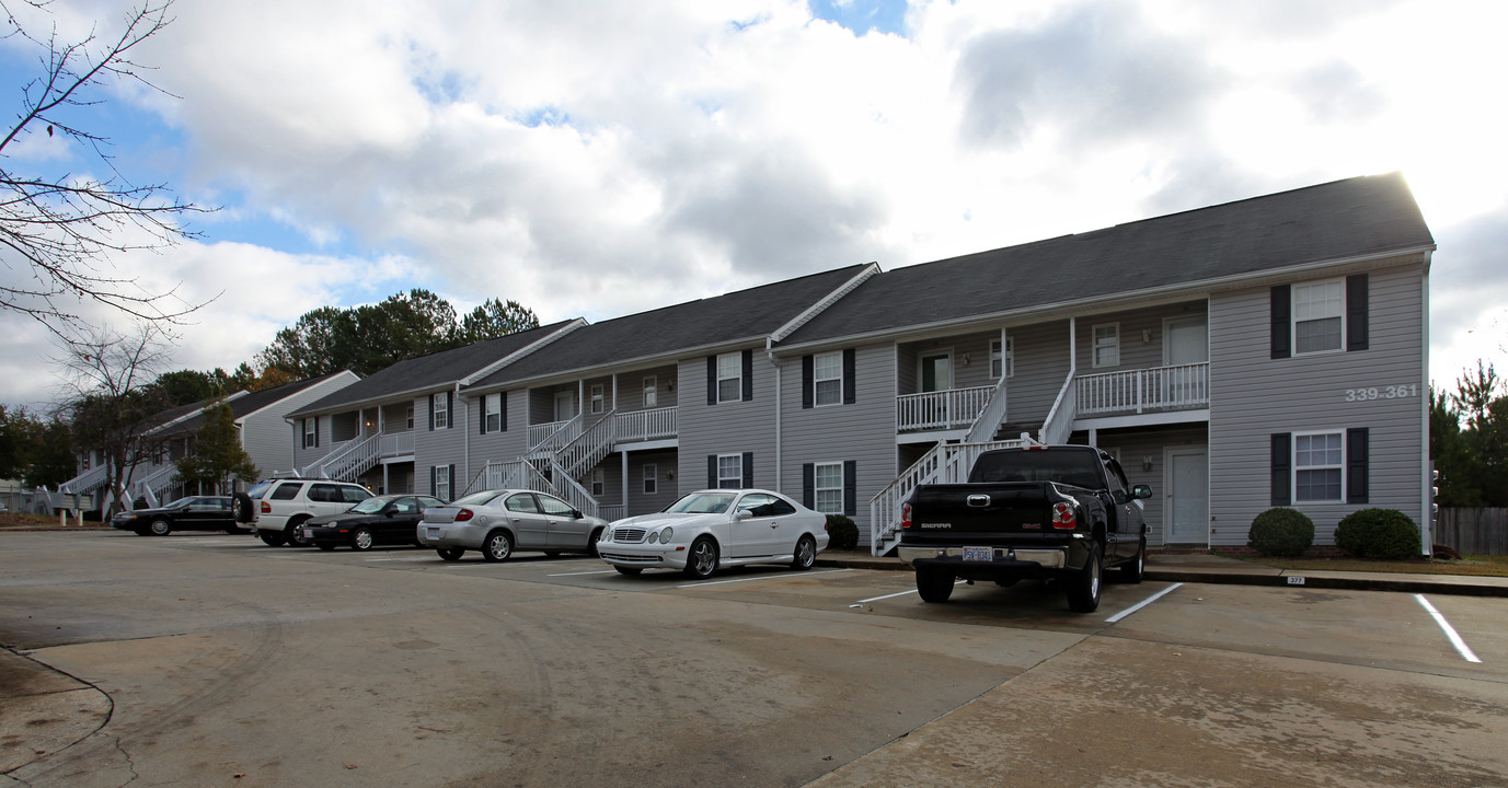 Manor House at Clayton in Clayton, NC - Building Photo