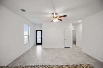 23114 True Fortune Dr in Katy, TX - Foto de edificio - Building Photo