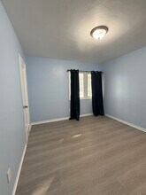 1534 University Ave, Unit 1534 in Berkeley, CA - Foto de edificio - Building Photo