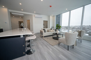 307 Prince Albert Rd in Dartmouth, NS - Building Photo