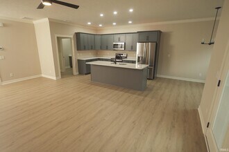 3851 High Pointe Dr in Newburgh, IN - Building Photo - Building Photo