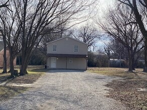 430 W. 7th St in Chelsea, OK - Foto de edificio - Building Photo