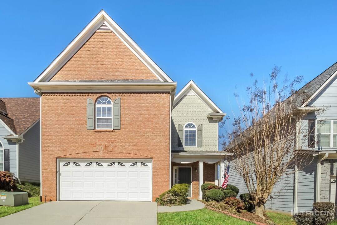 2238 Orchard Park Cir NW in Kennesaw, GA - Building Photo