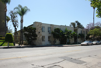 1400 N Normandie Ave in Los Angeles, CA - Building Photo - Building Photo