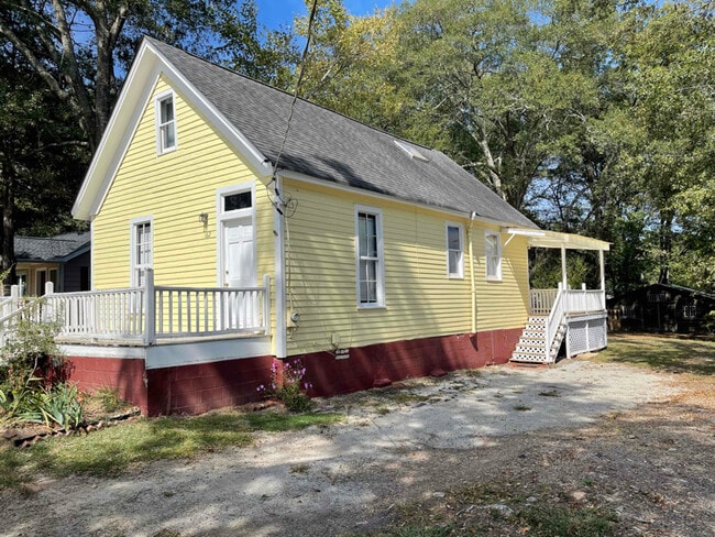 162 Johnson St in Senoia, GA - Building Photo - Building Photo