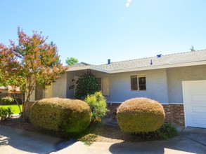 2801 57th St in Sacramento, CA - Foto de edificio - Building Photo