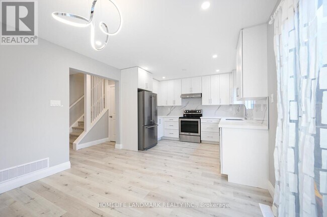 25 White Owl Crescent in Brantford, ON - Building Photo - Building Photo