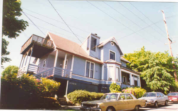 3304 SW Corbett Ave in Portland, OR - Building Photo - Building Photo