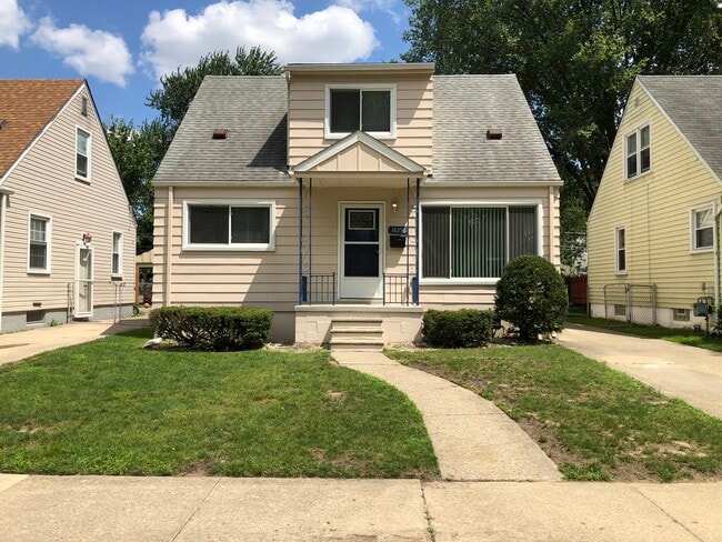 property at 18256 Gaylord