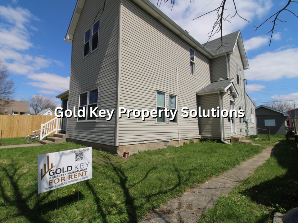 1426 Walnut St in Anderson, IN - Building Photo