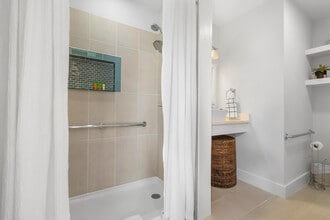 43 W Plumosa Ln in Greenacres, FL - Building Photo - Building Photo