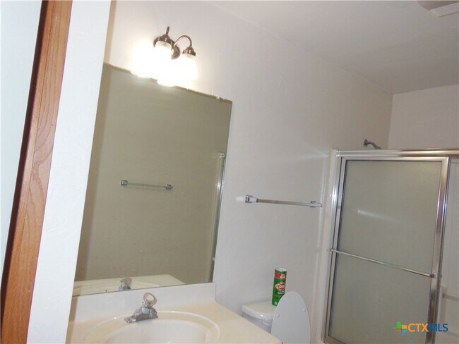 property at 1641 Kuehler Ave