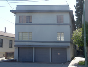 722 Santa Clara Ave in Alameda, CA - Building Photo - Building Photo