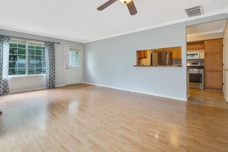 441 Thomas Jefferson Ct in Aurora, IL - Building Photo - Building Photo