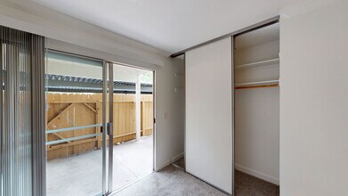 18185 Happy Ln in Sonoma, CA - Building Photo - Building Photo