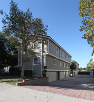 2650 Huntington Dr Apartments