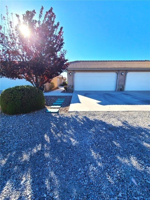 property at 1360 Pocahontas Ave